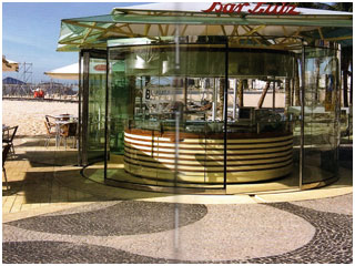 Bar_Luiz_Beach_Kiosk_Rio_De_Janeiro_Brazil